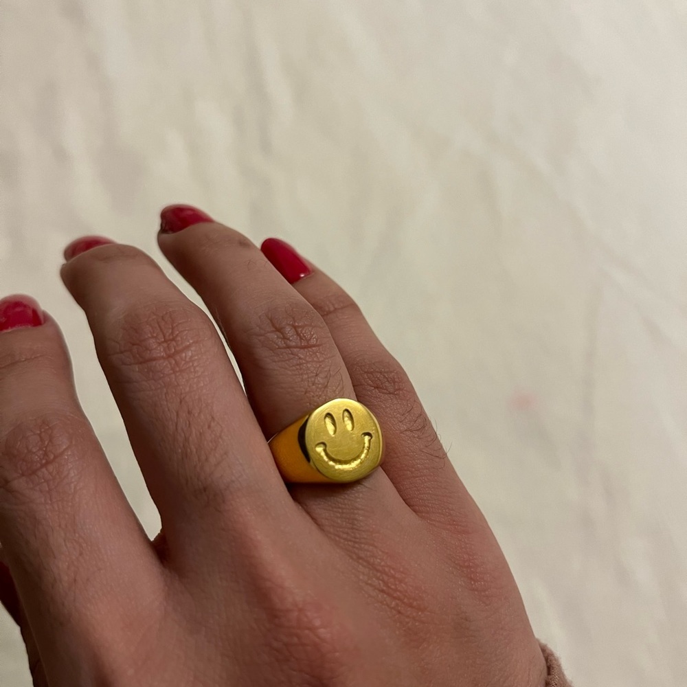Stainless steel Smiley Ring - size 6